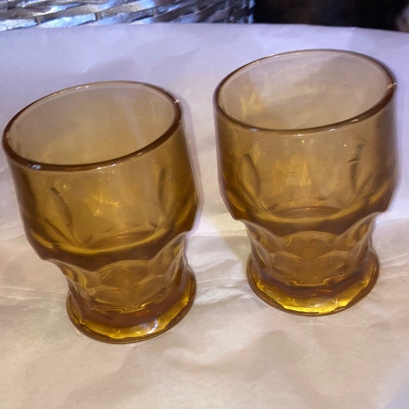 Amber thumbprint pair! Cute!